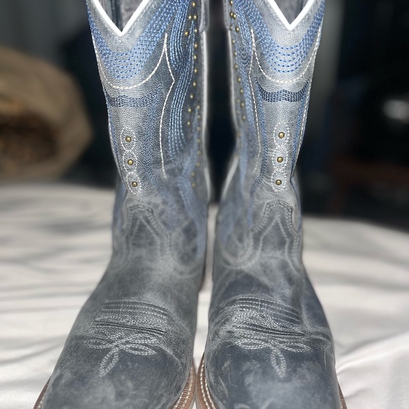 Laredo Shoes - LAREDO WOMEN'S CHIC WESTERN BOOTS - BROAD SQUARE TOE BLUE WESTERN BOOTS